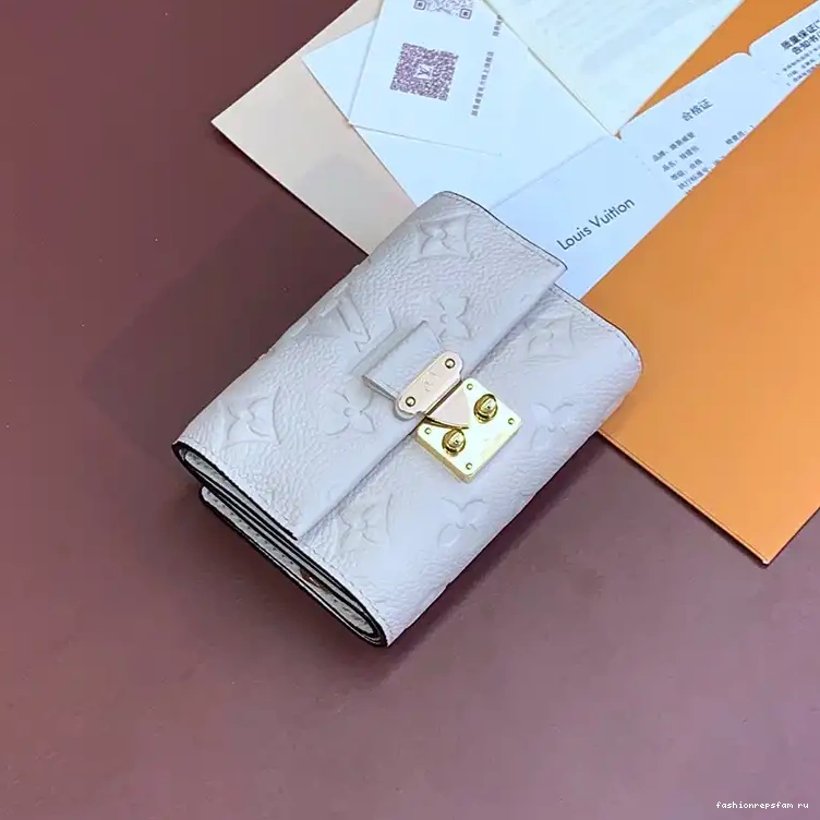 Fashionrepsfam ru LV Bags 2401YA0151 0714